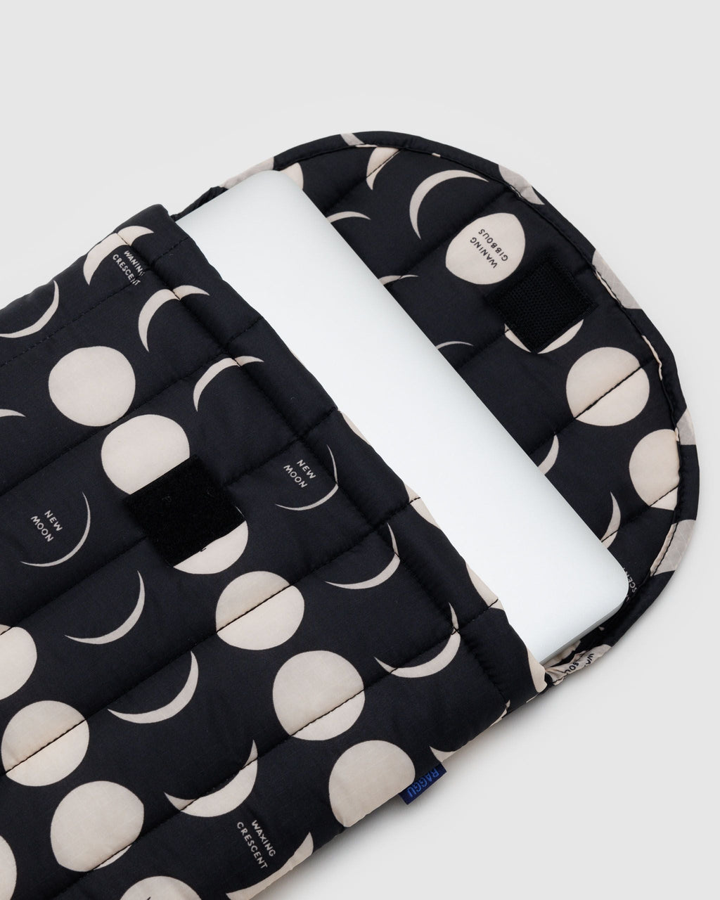 Puffy Laptop Sleeve 16" image 1