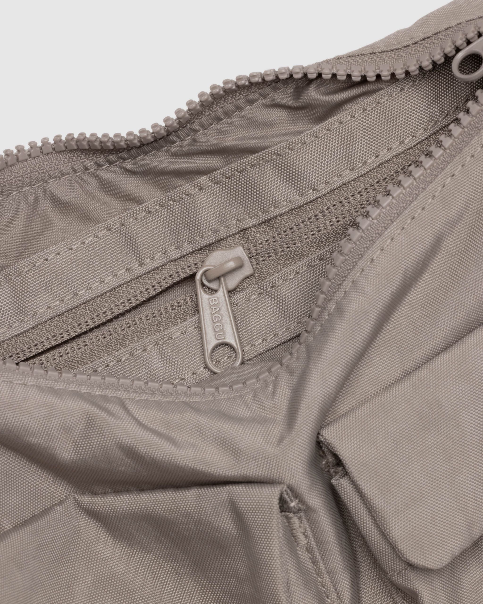 Cargo Shoulder Bag image 2